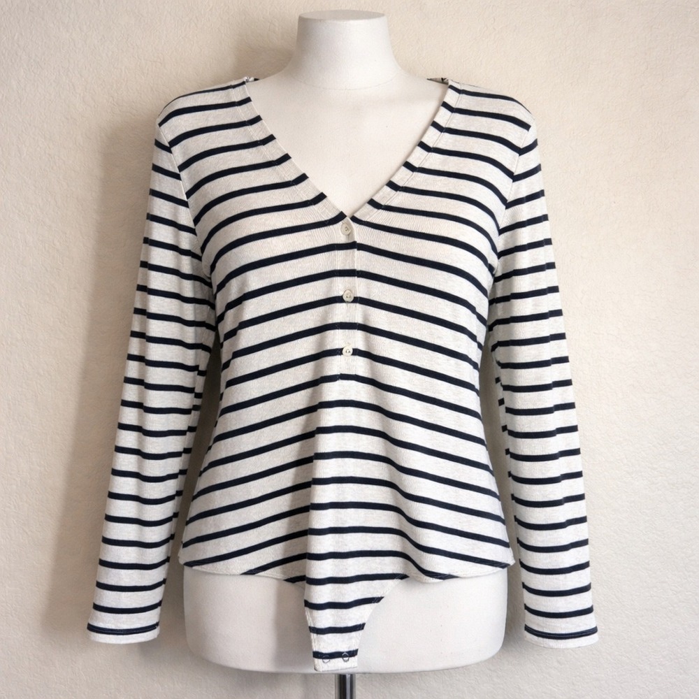 Express Striped Ribbed Knit V-Neck Long Sleeve Bodysuit Ivory Navy XL NEW